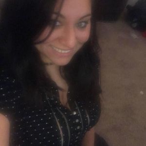 Meet your Posher, Eva